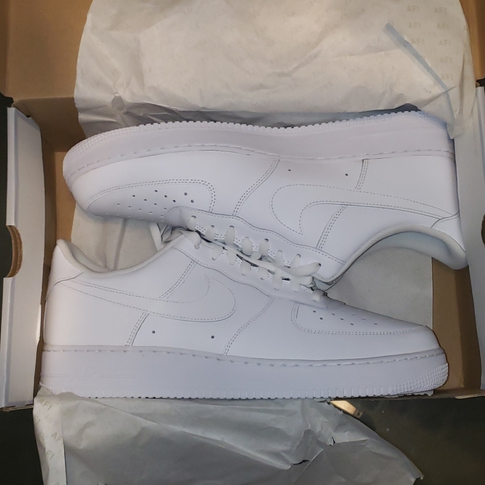 Nike Air Force 1